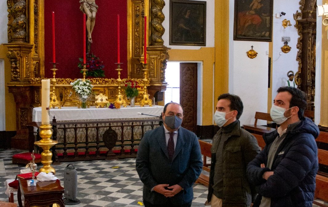 El torero Caballero del Hoyo y el pintor Pérez Indiano, visitan San Bernardo