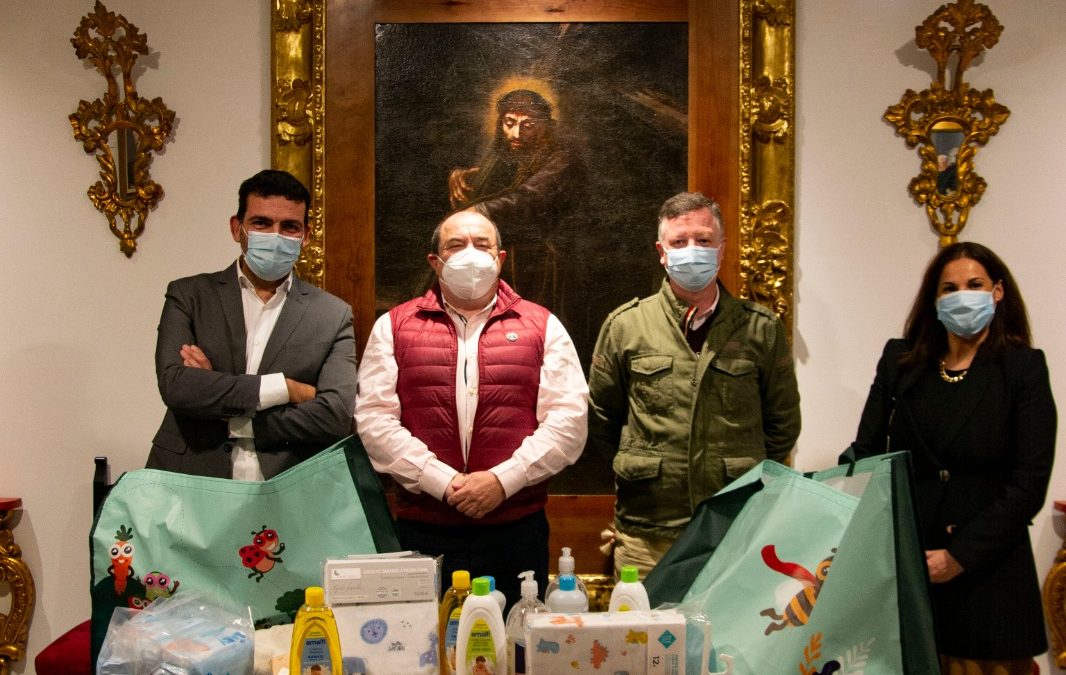 LA DIPUTACIÓN DE CARIDAD DE LA HERMANDAD DE SAN BERNARDO A PLENO RENDIMIENTO EN SU CAMPAÑA DE NAVIDAD